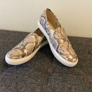 Steve Madden Slip-On Sneakers